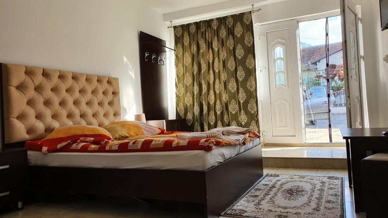 La Mosu-N Retezat Konuk evi Nucsoara  Dış mekan fotoğraf